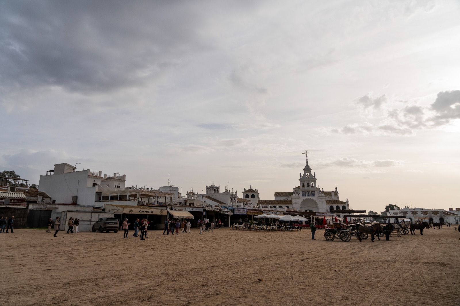 El Pleno de Almonte debatirá una propuesta de inversión para impulsar el desarrollo de sector Santaolalla Centro en El Rocío