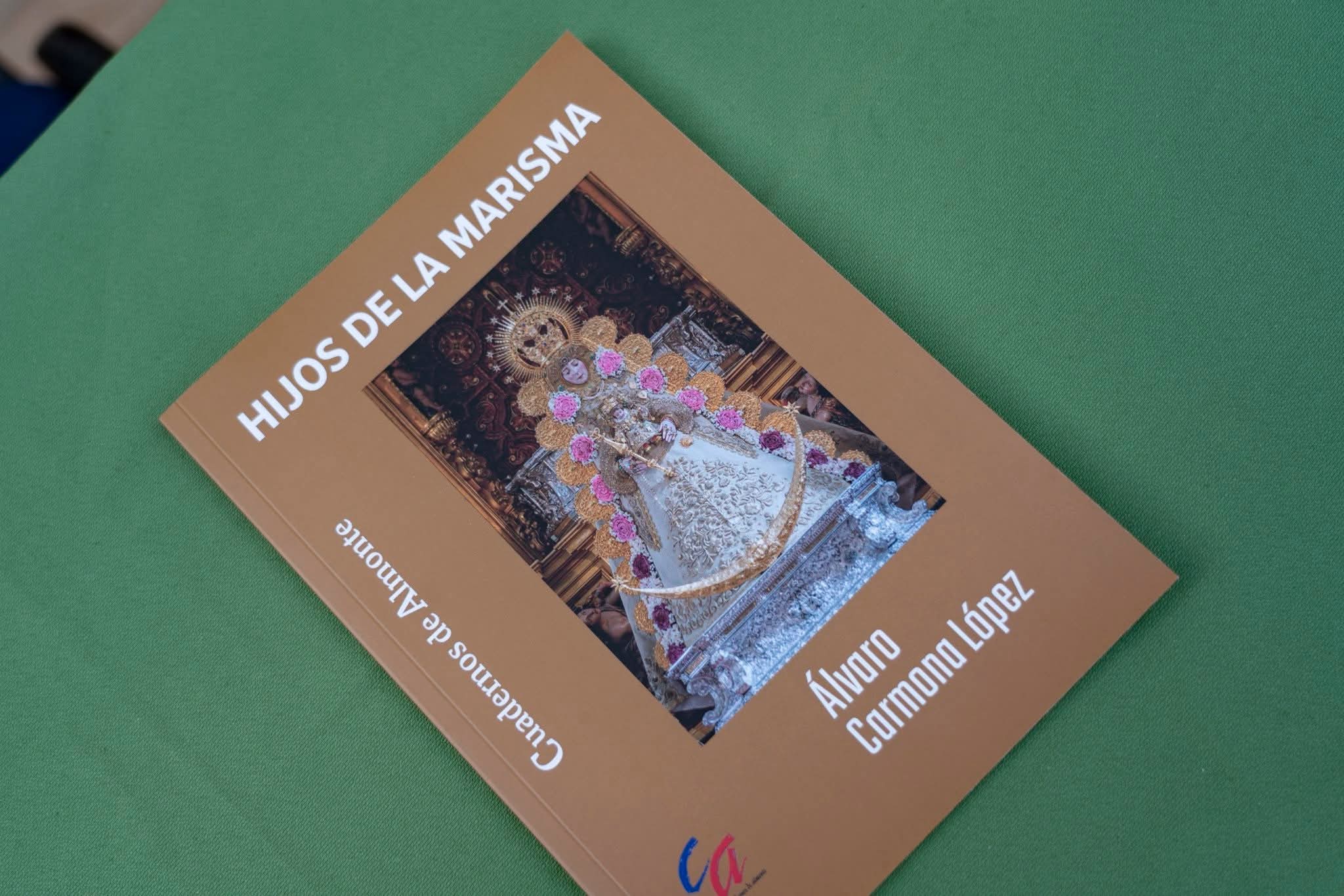 El Ayuntamiento de Almonte amplía la colección “Cuadernos de Almonte” con el poemario “Hijos de la Marisma”