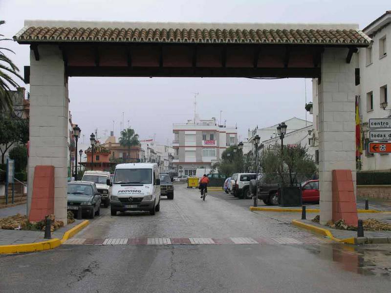 MONUMENTO-Puerta-del-Agua