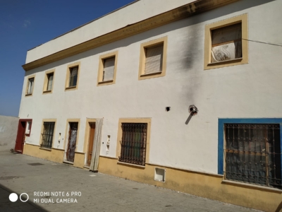 8363fc2b-eccb-441e-be1c-73817e40e8ca