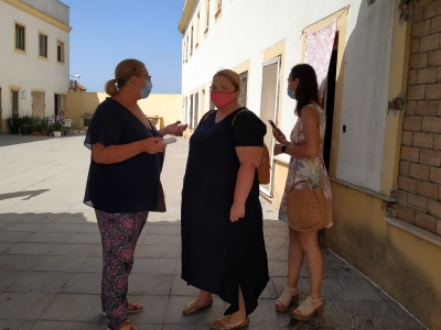 bb606e1e-705e-478c-af6b-a85857a6420e