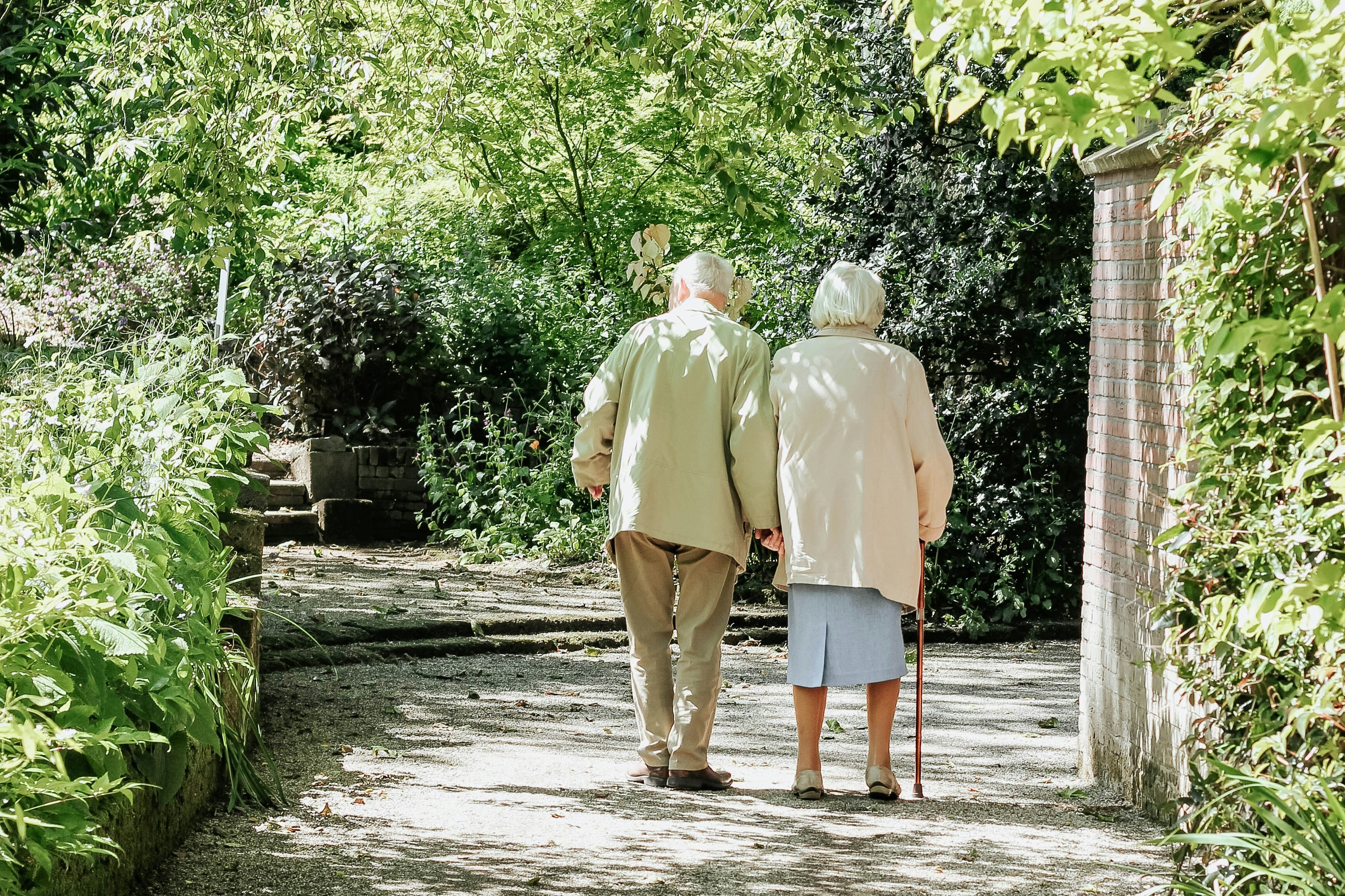 micheile-henderson-PpZasS086os-unsplash