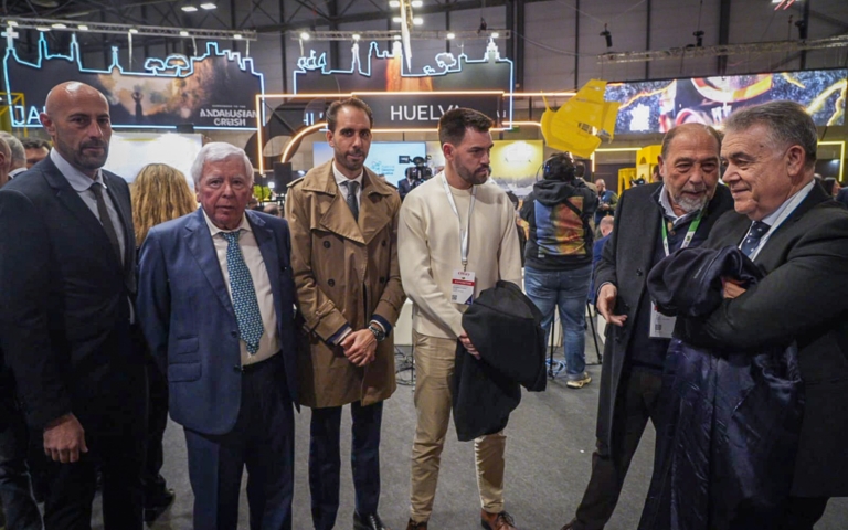 Francisco Bella pone en valor en FITUR el modelo turístico sostenible y auténtico de Almonte