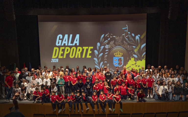 Almonte reconoce a sus deportistas y subraya el impulso del deporte base en el municipio