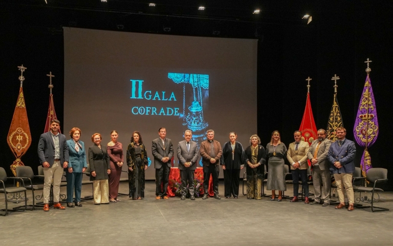 La II Gala Cofrade de Almonte visibiliza trayectorias de compromiso con sus hermandades de penitencia