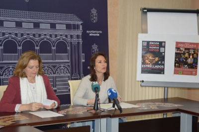 18-febrero-ENREDATE-Y-ABECEDARIA-EN-EL-TEATRO-DE-ALMONTE-019