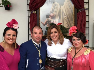 Con-el-Hermano-Mayor-de-Almonte