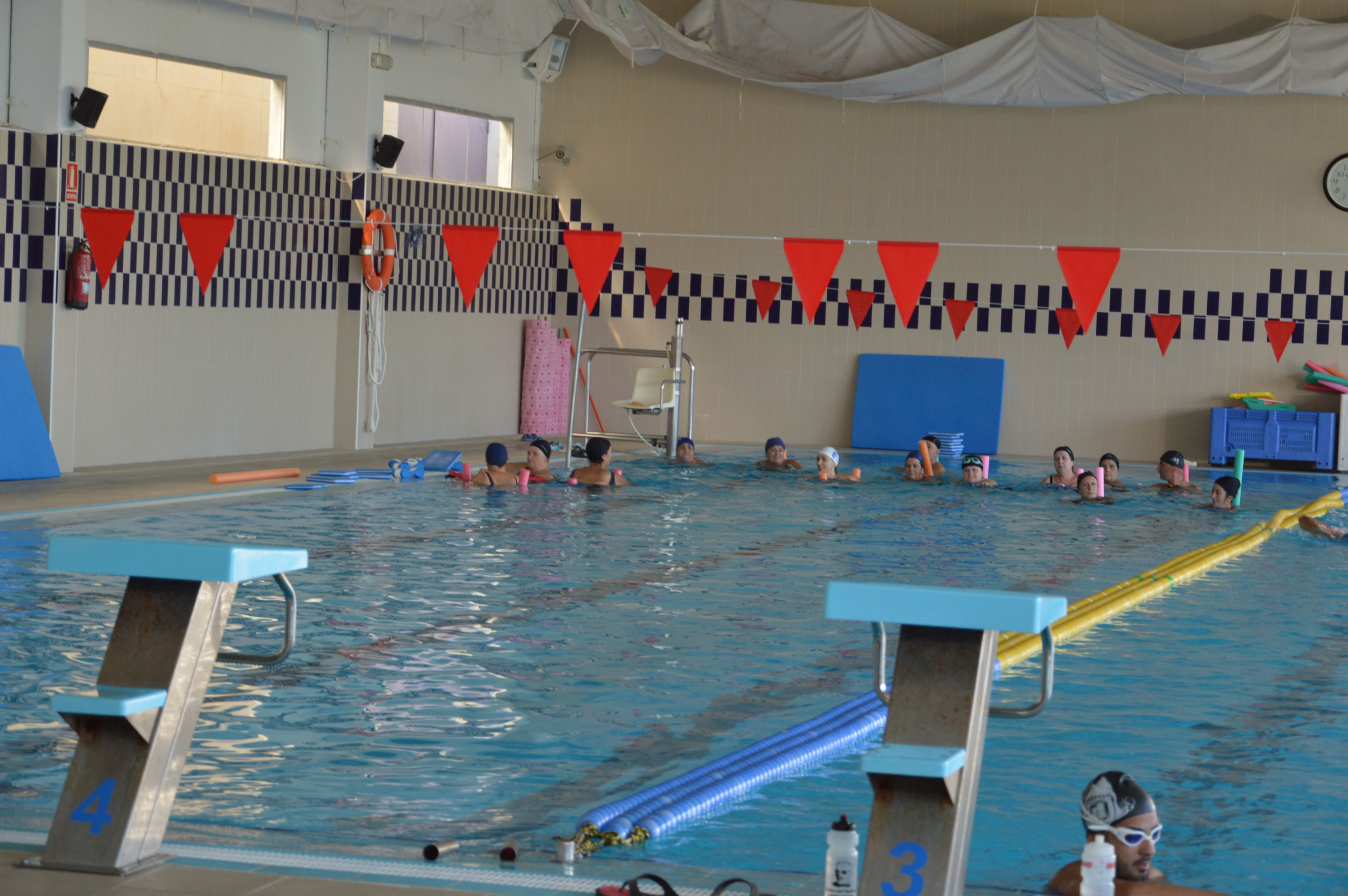 Nueva-temporada-pisicina-cubierta