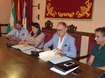 Firma Convenio Mister