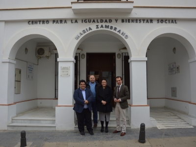 El director gral de Empleo visita Almonte 023