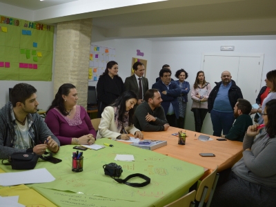 El director gral de Empleo visita Almonte 025