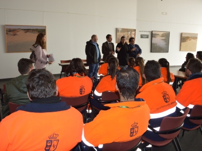 El director gral de Empleo visita Almonte 038